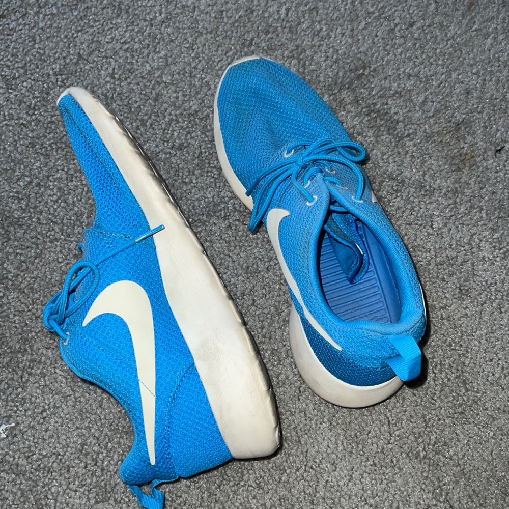 Nike Roshes